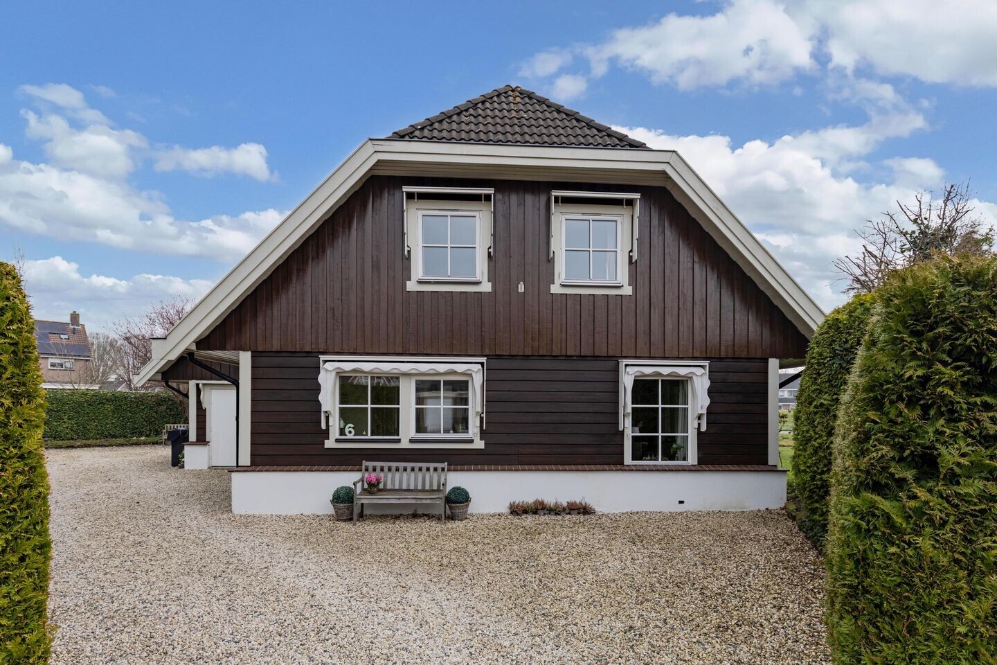 Vrijstaande woning te koop: Tsjalk 6, Joure