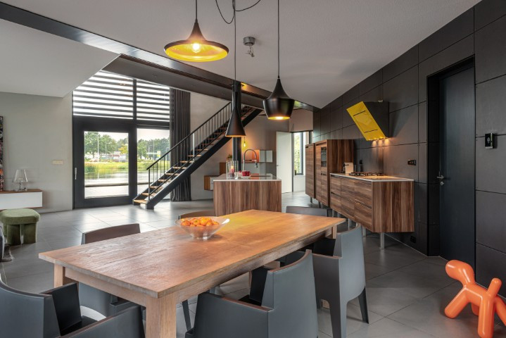 Vrijstaande woning te koop: Oer de Feart 161, Joure