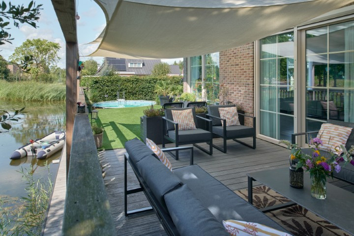 Vrijstaande woning te koop: De Ekster 1, Joure