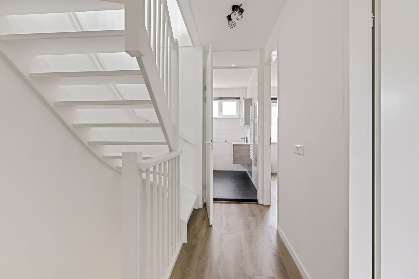 Hoekwoning te koop: De Fink 1, Joure