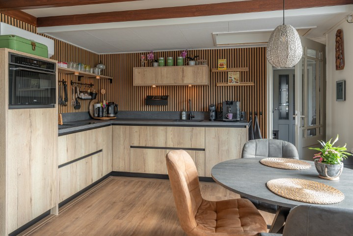 Vrijstaande woning te koop: De Vriehof 77, Rohel
