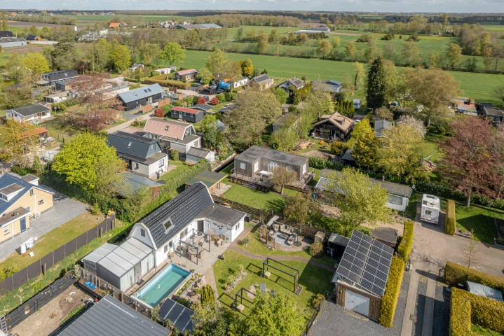 Vrijstaande woning te koop: De Vriehof 77, Rohel