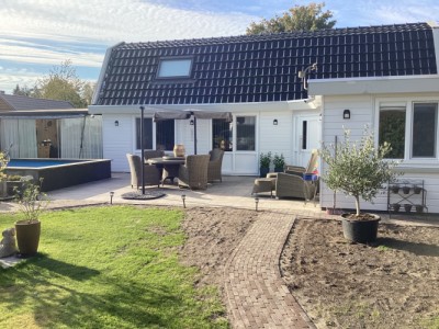 De Vriehof 77