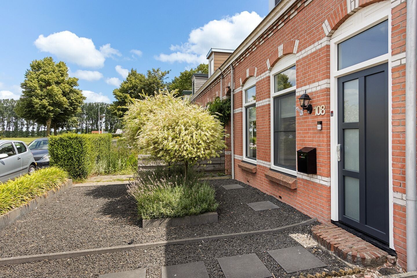 Tussenwoning te koop: Hollandiastraat 108, Scharsterbrug