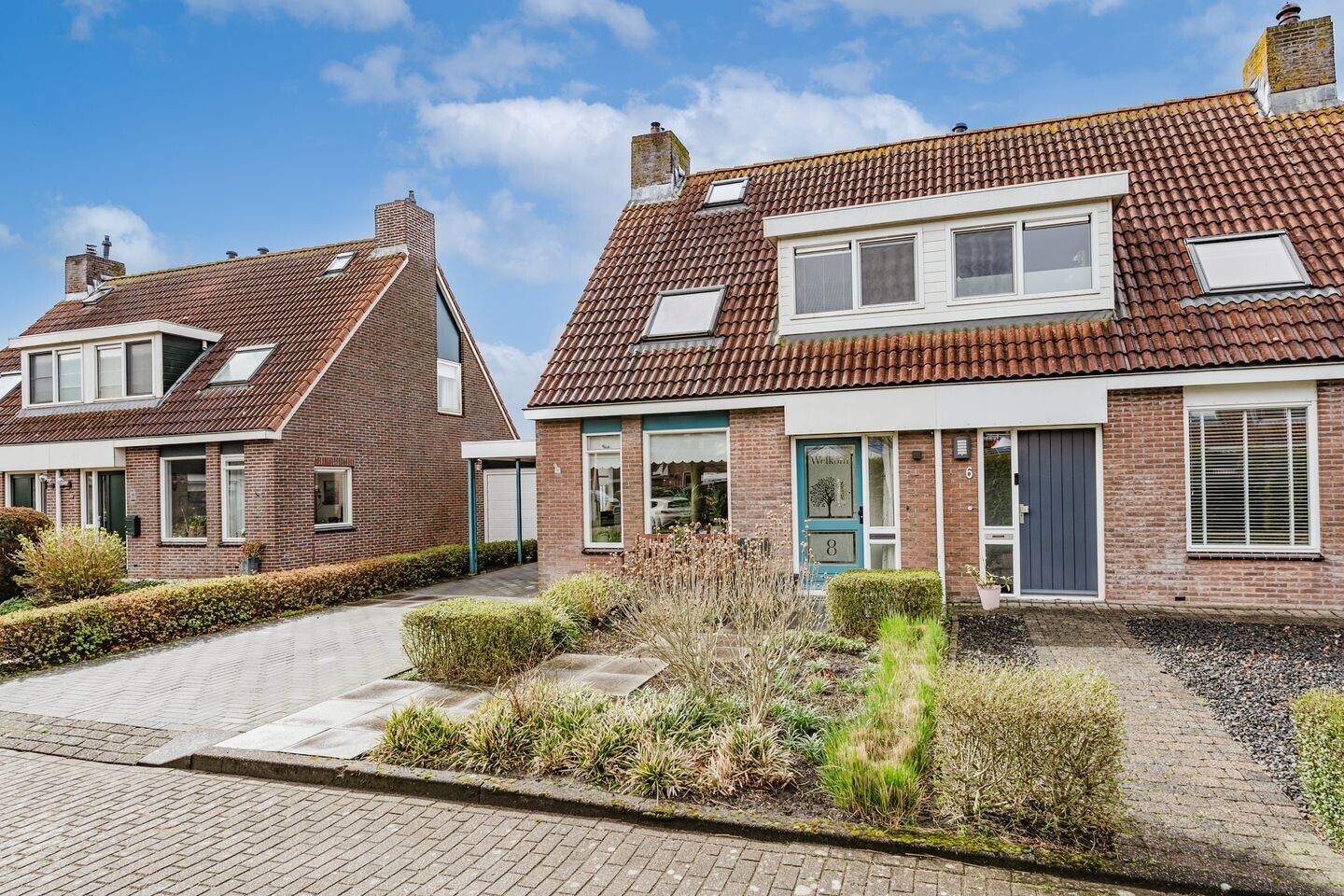 Twee-onder-één-kap te koop: Tsjoele 8, Scharsterbrug