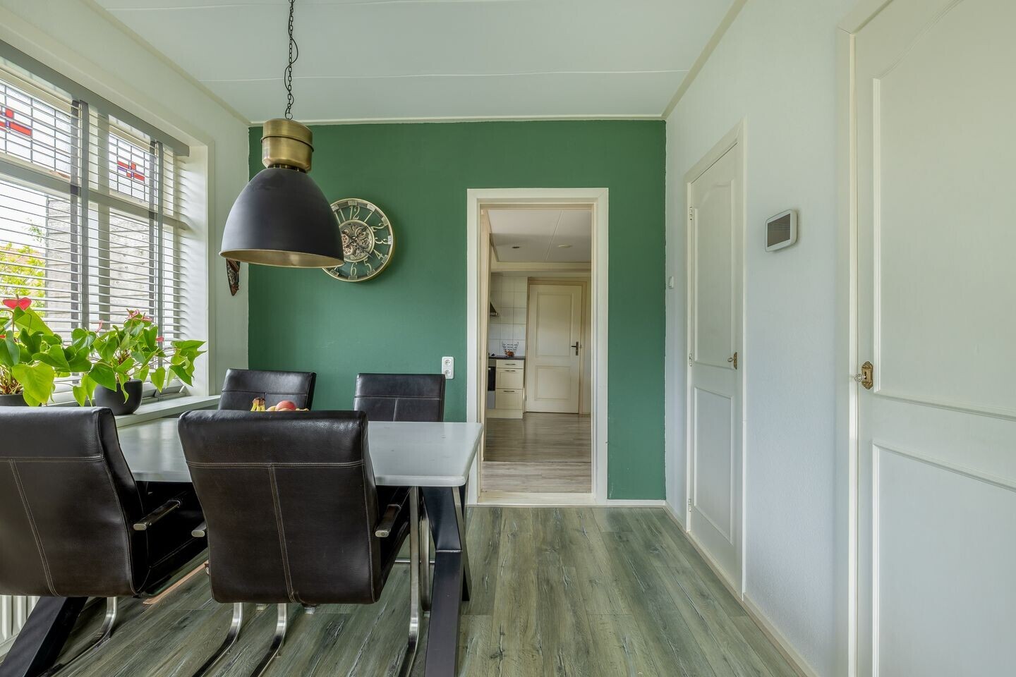 Twee-onder-één-kap te koop: Nieuwedijk 52, Lemmer