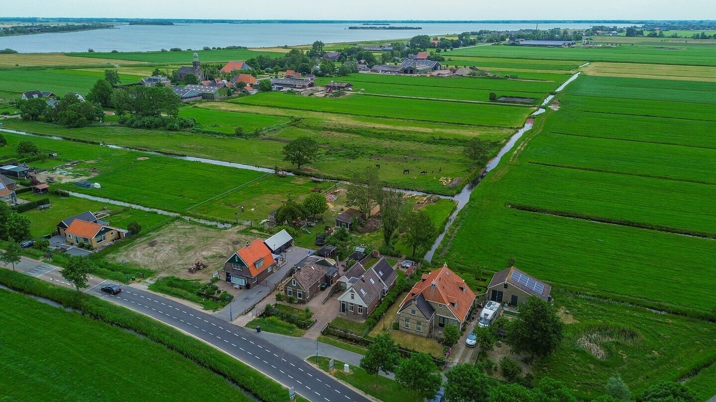 Vrijstaande woning te koop: Beukenlaan 16, Oosterzee