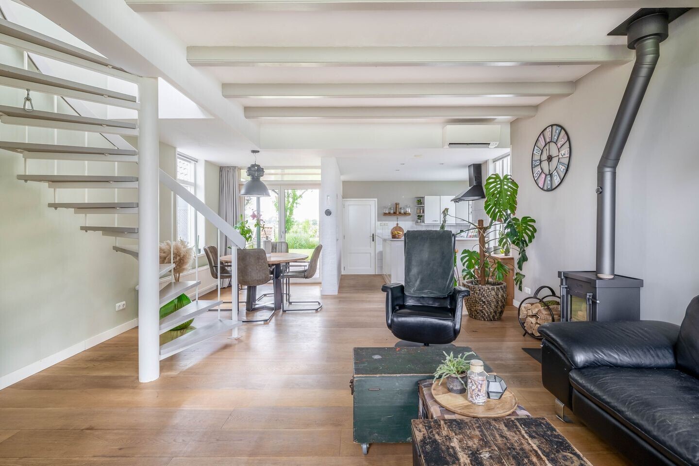 Vrijstaande woning te koop: Beukenlaan 16, Oosterzee