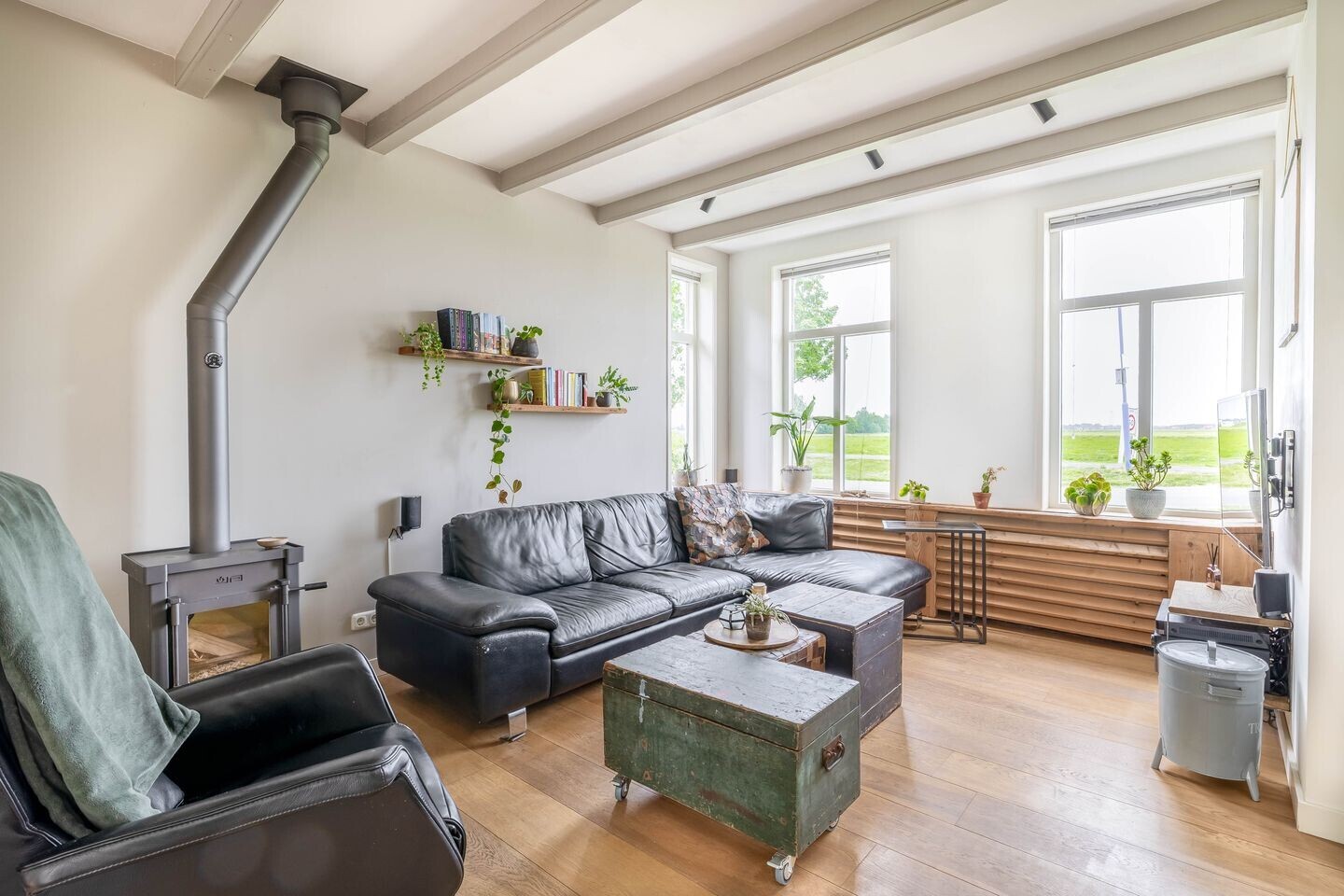 Vrijstaande woning te koop: Beukenlaan 16, Oosterzee