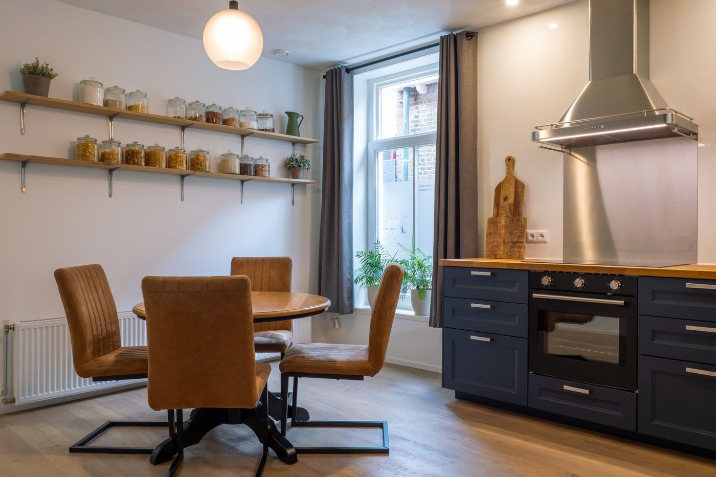 Vrijstaande woning te koop: Midstrjitte 34, Woudsend