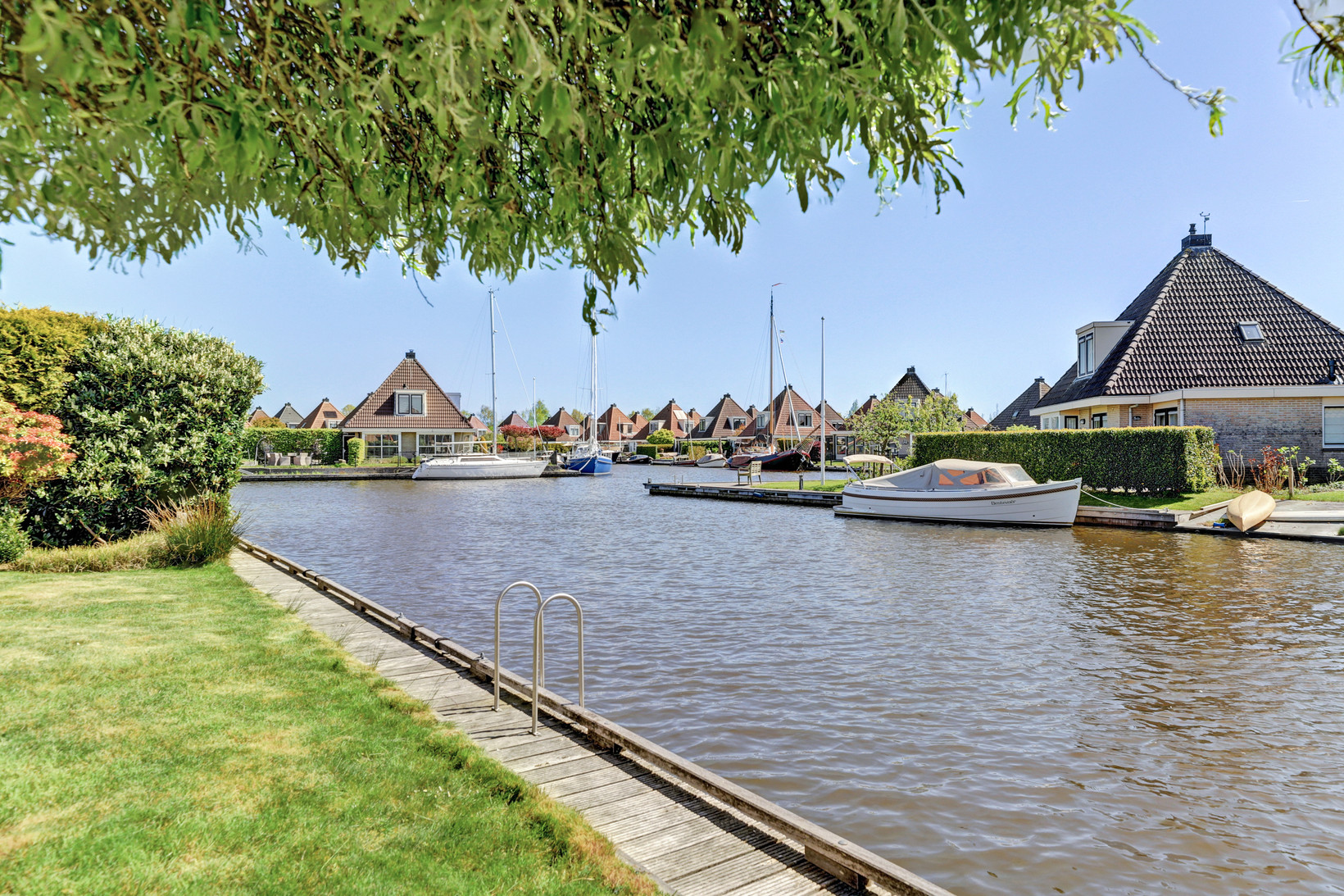 Vrijstaande woning te koop: De Greiden 40, Indijk