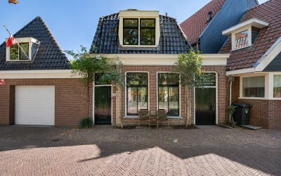 Kerkgracht 13