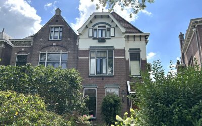 Stationsstraat 22