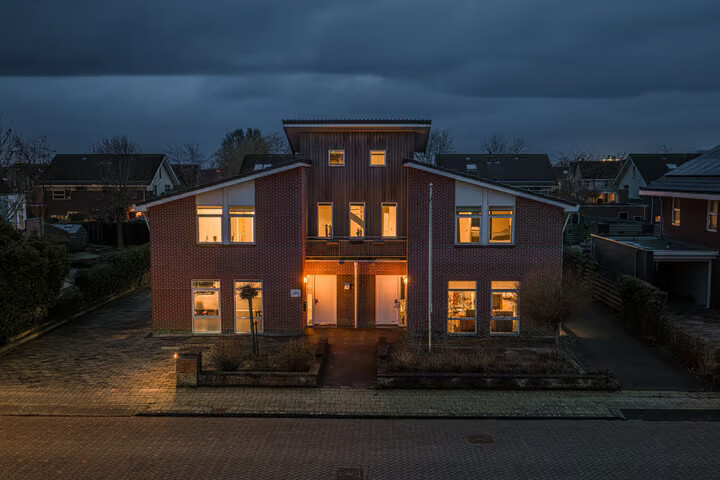 Vrijstaande woning te koop: Oosterom 10, Sneek