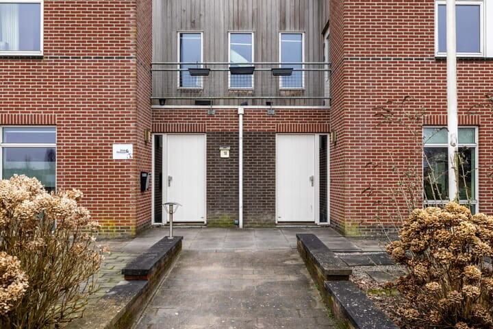 Vrijstaande woning te koop: Oosterom 10, Sneek
