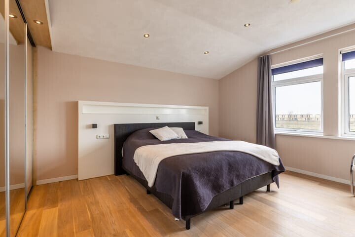 Vrijstaande woning te koop: Oosterom 10, Sneek