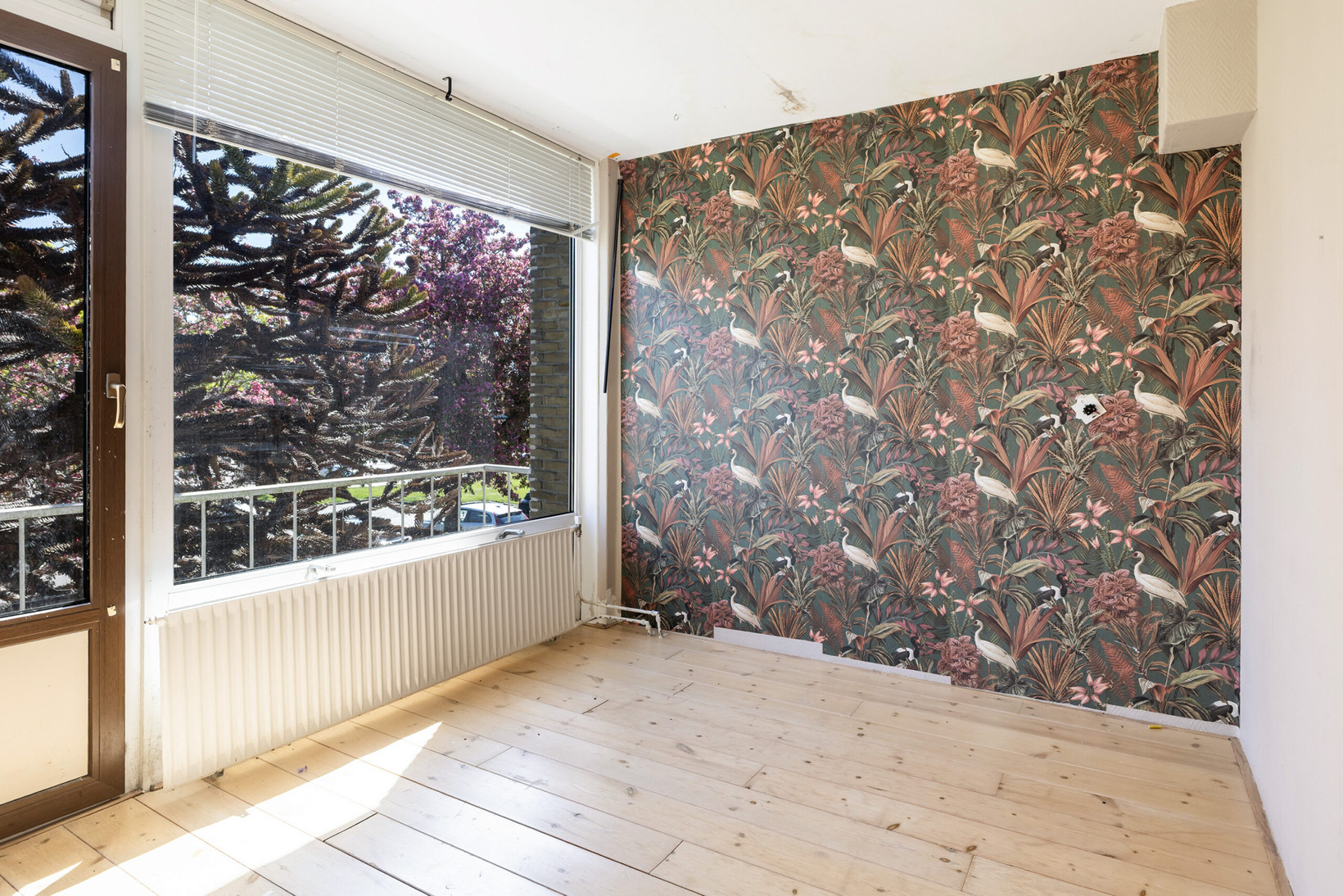 Tussenwoning te koop: Worp Tjaardastraat 278, Sneek
