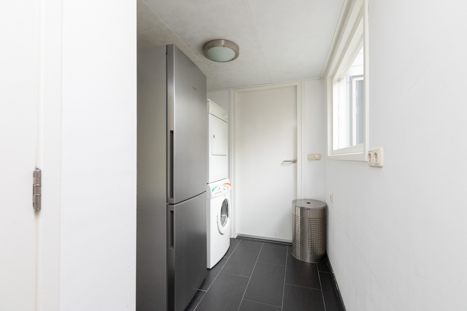 Tussenwoning te koop: Kapelstraat 33, Sneek