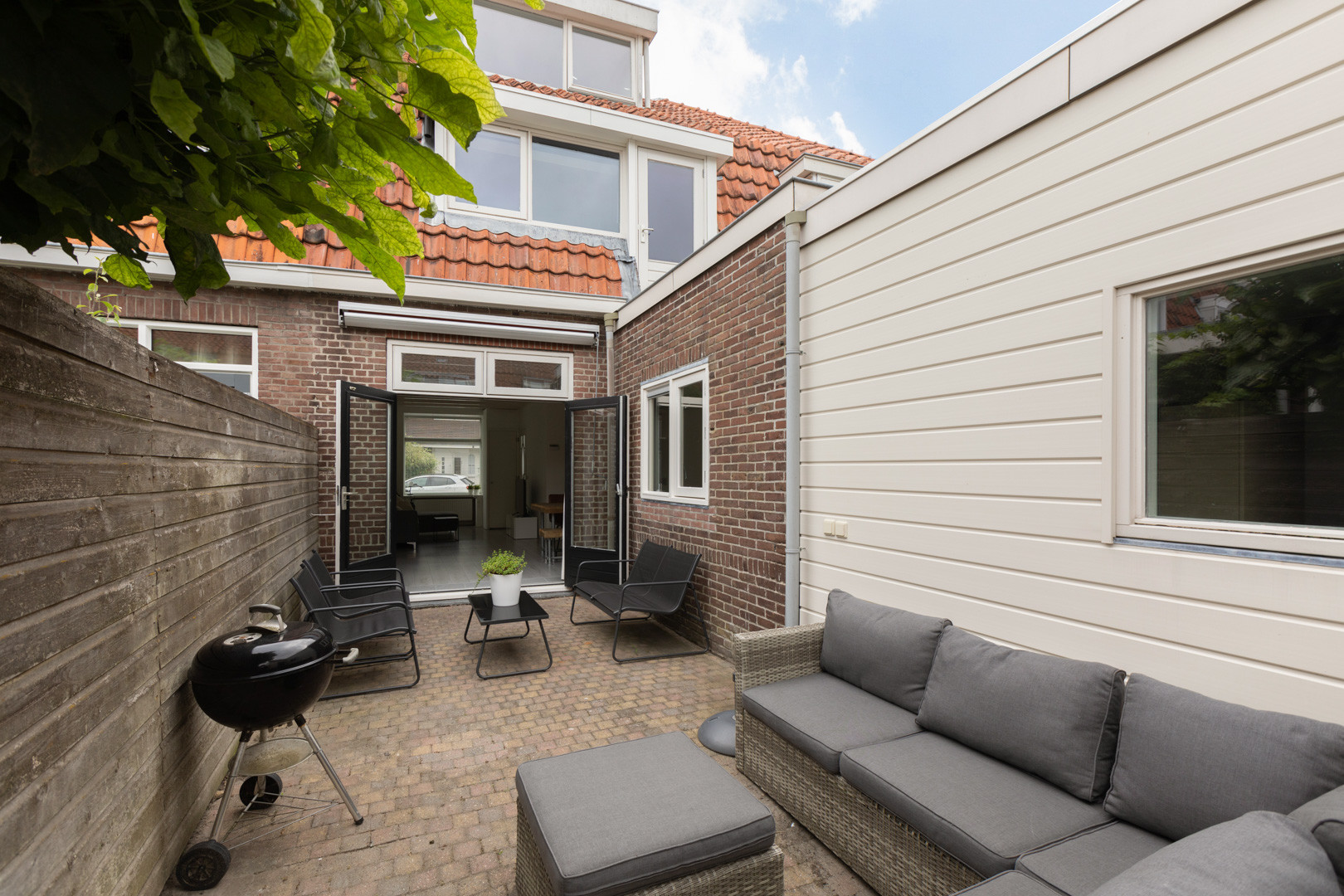 Tussenwoning te koop: Kapelstraat 33, Sneek