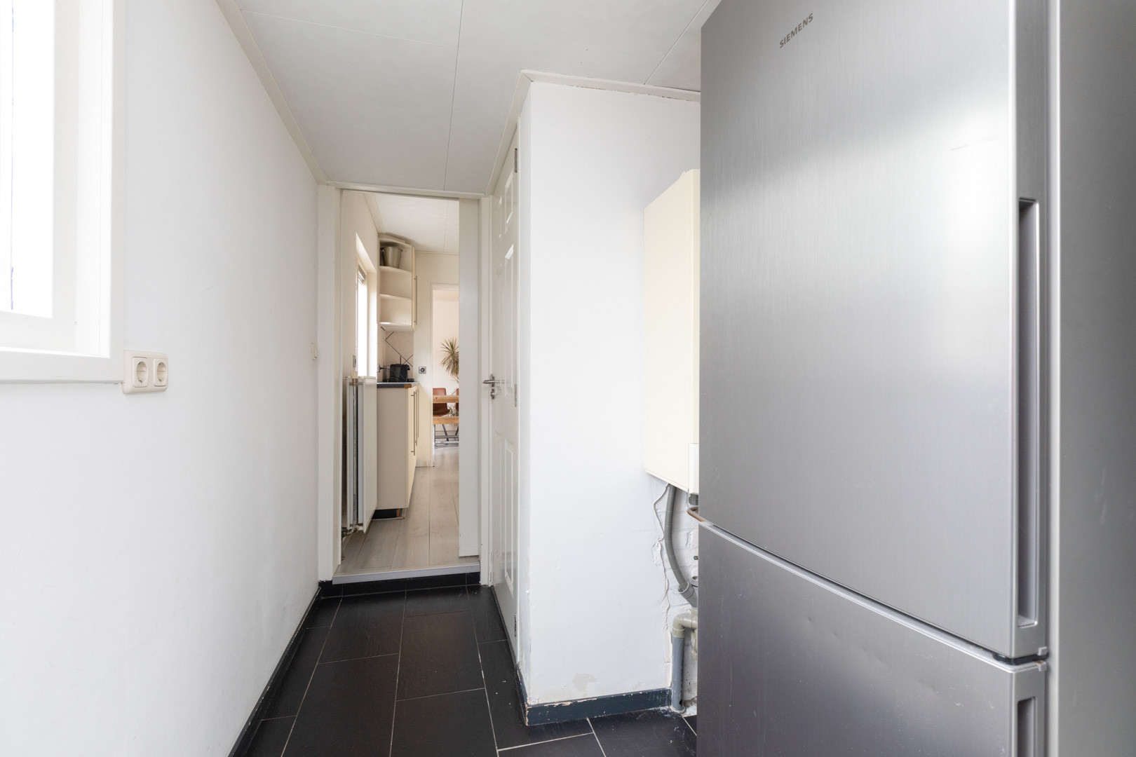 Tussenwoning te koop: Kapelstraat 33, Sneek