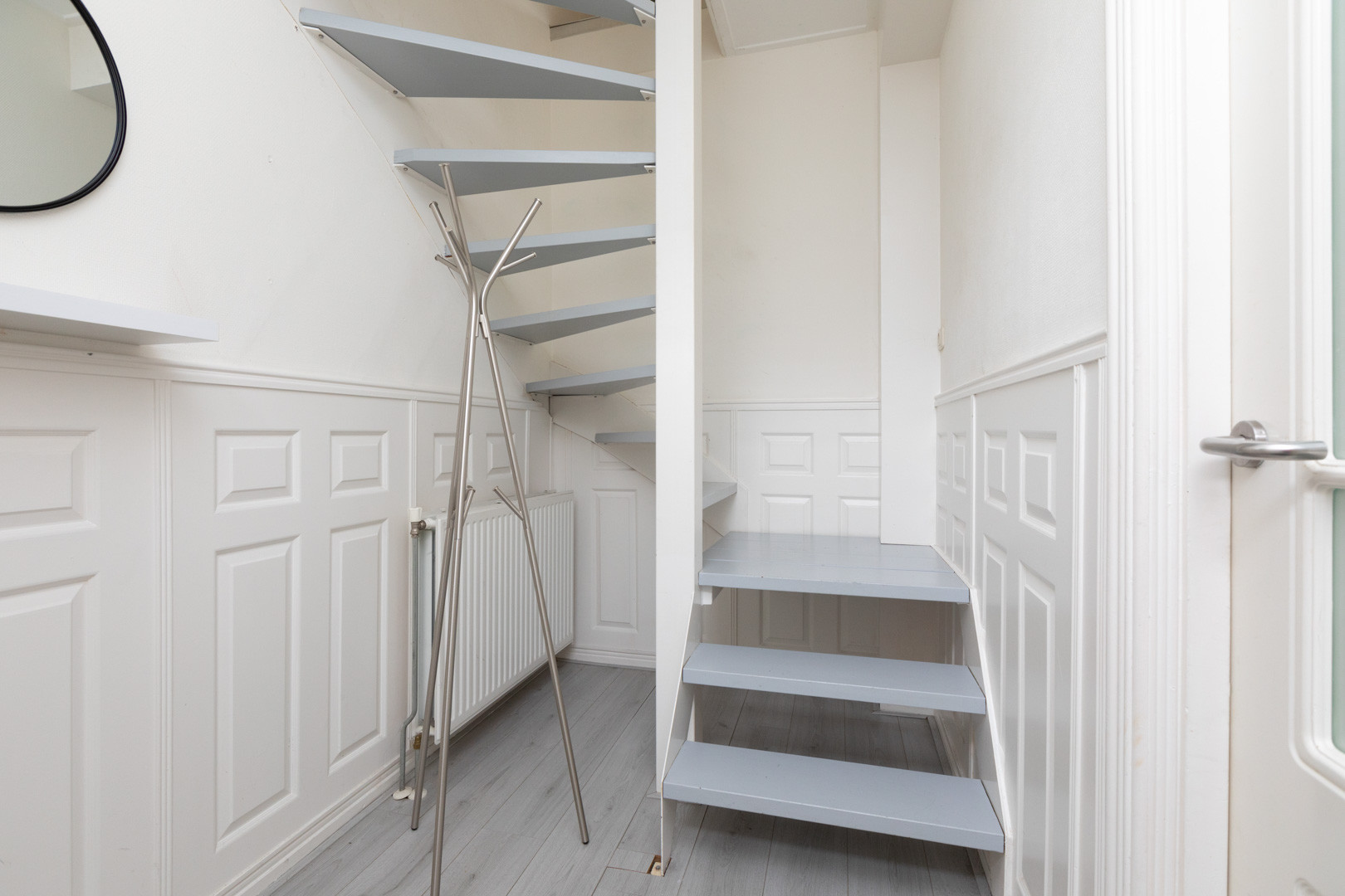 Tussenwoning te koop: Kapelstraat 33, Sneek