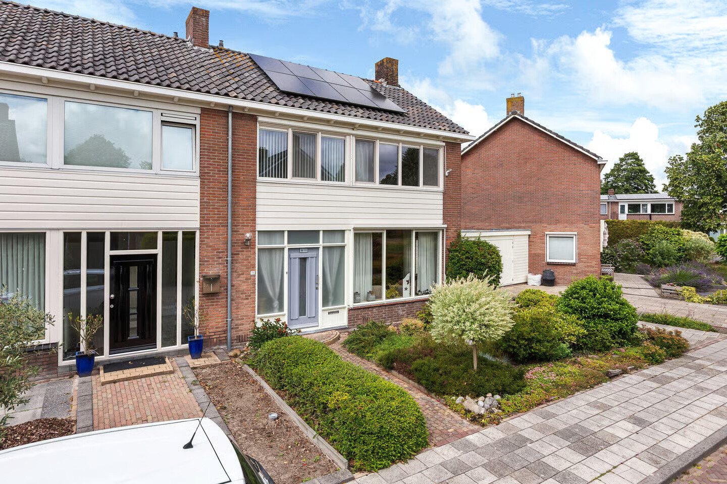 Tussenwoning te koop: Groen van Prinstererstraat 19, Sneek