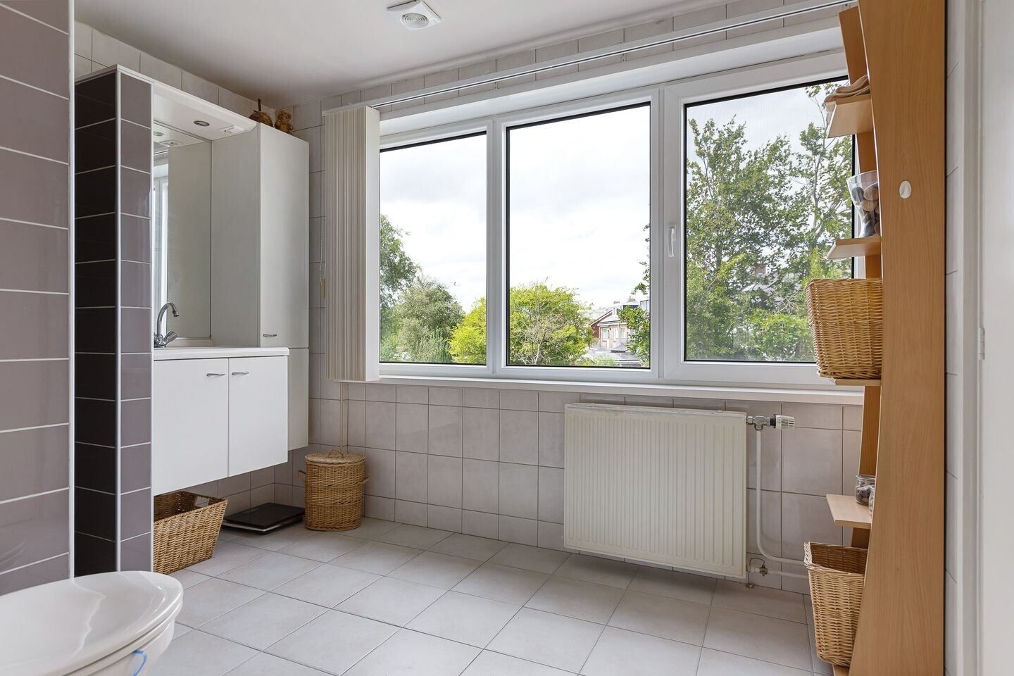 Tussenwoning te koop: Groen van Prinstererstraat 19, Sneek