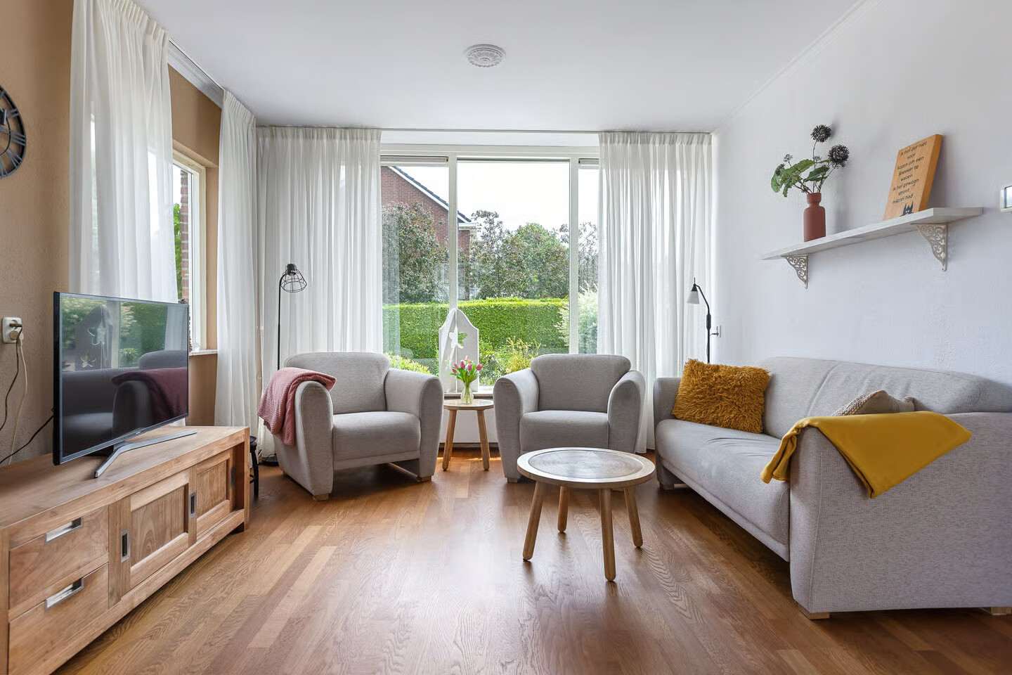 Tussenwoning te koop: Groen van Prinstererstraat 19, Sneek