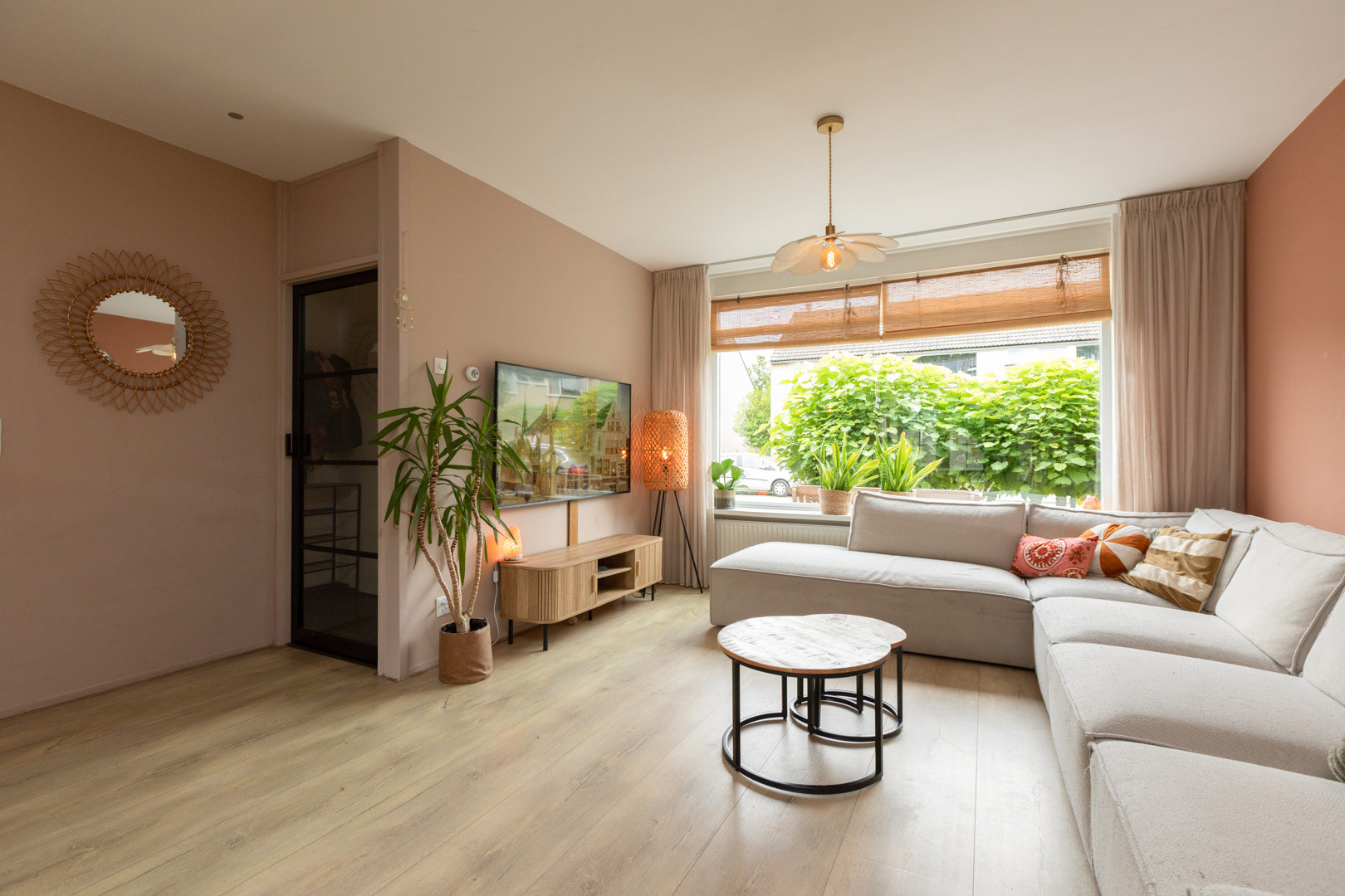Tussenwoning te koop: Dr. W. Dreesstraat 6, Sneek