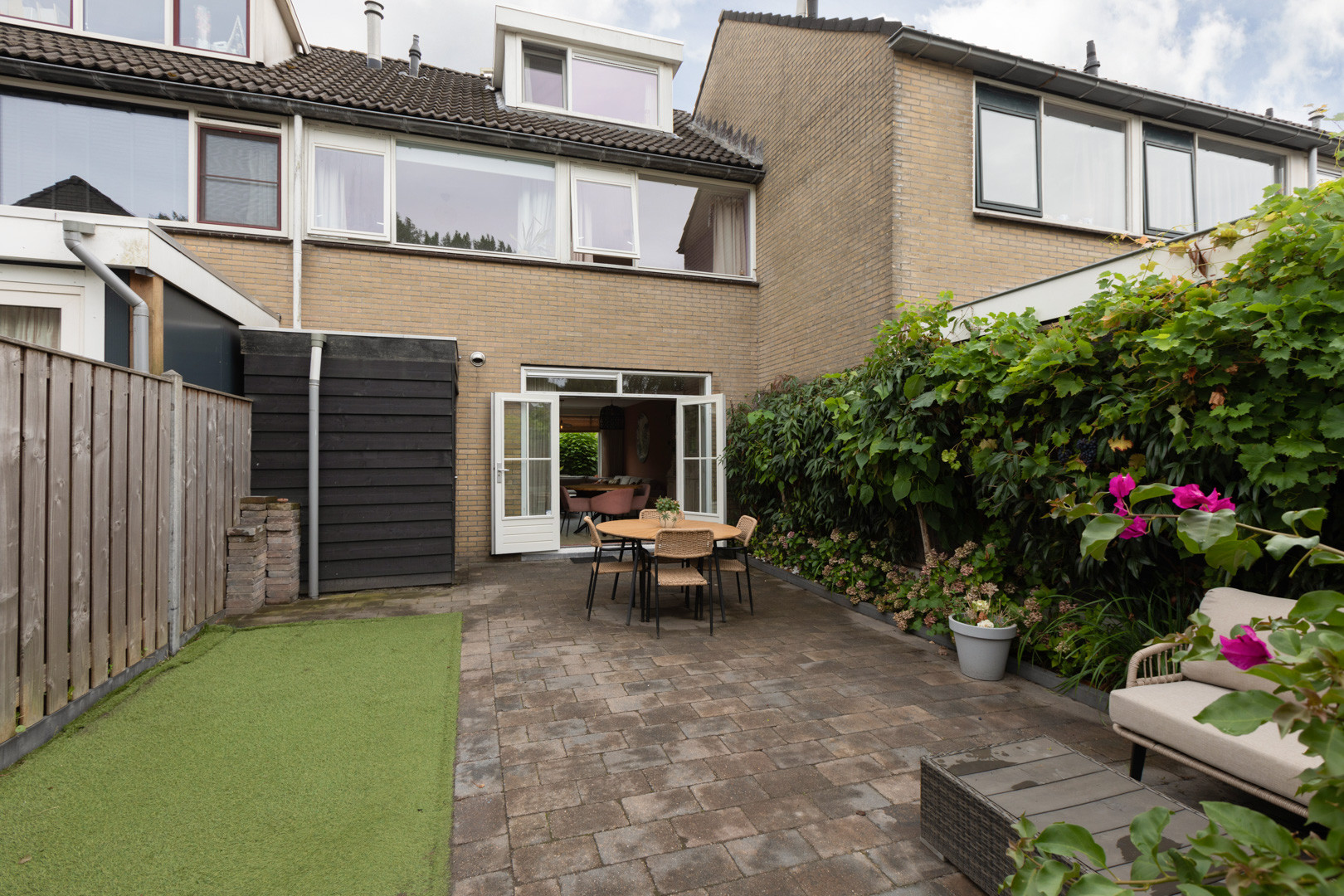 Tussenwoning te koop: Dr. W. Dreesstraat 6, Sneek
