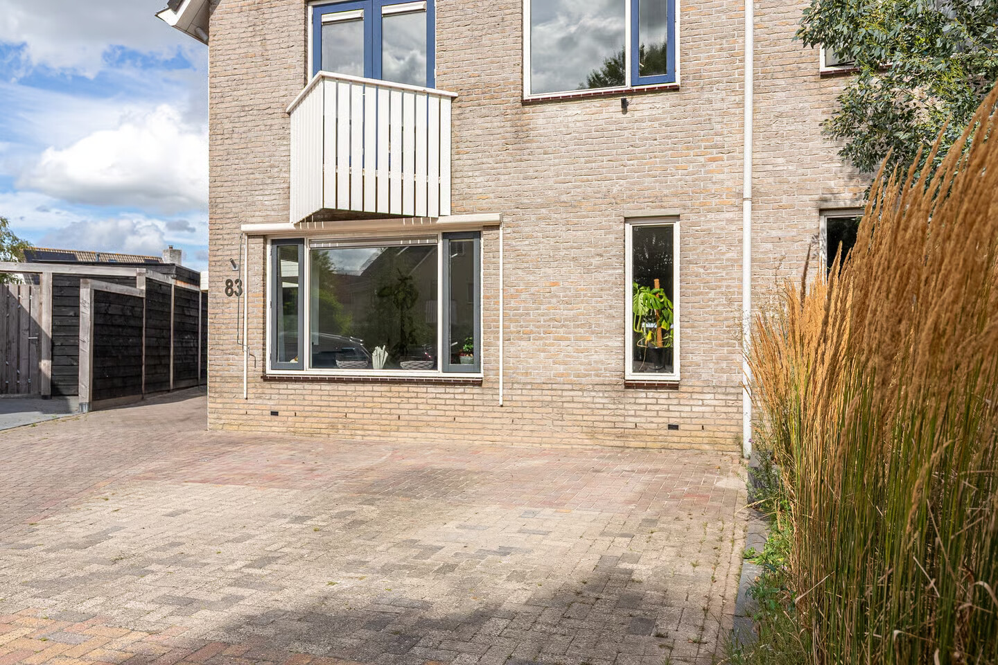 Twee-onder-één-kap te koop: Mansel 83, Sneek