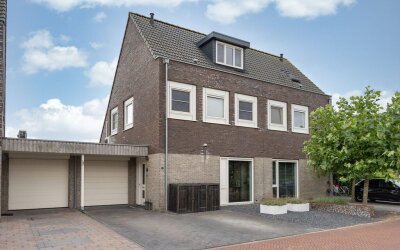 Douwe Hiddesstraat 22