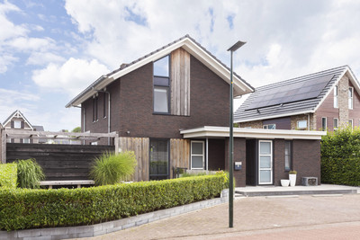 Douwe Hidde. 5