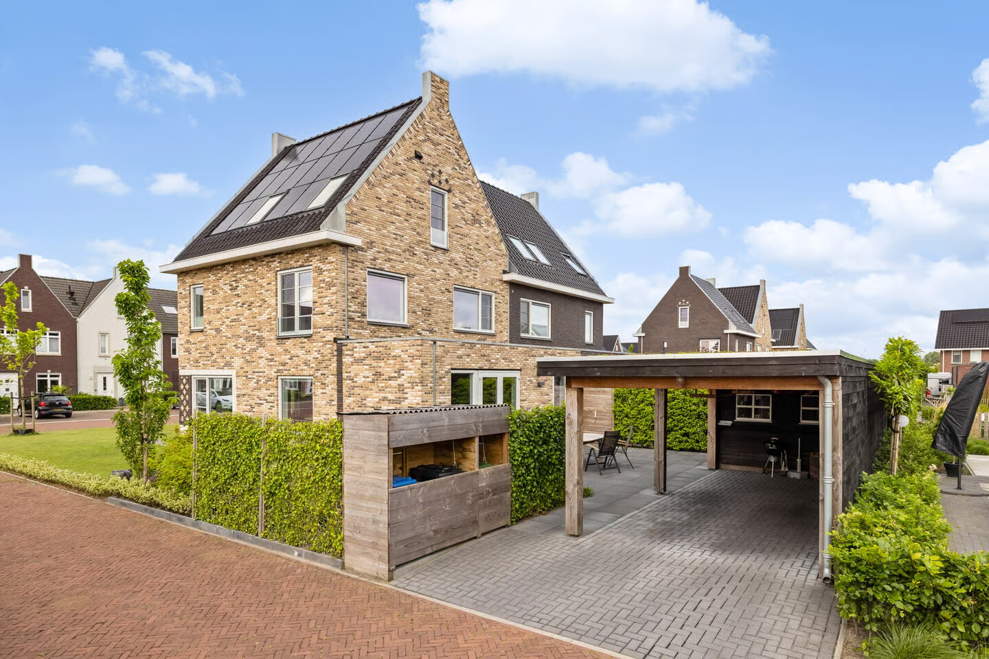 Twee-onder-één-kap te koop: Evert Egbertsstraat 96, Sneek