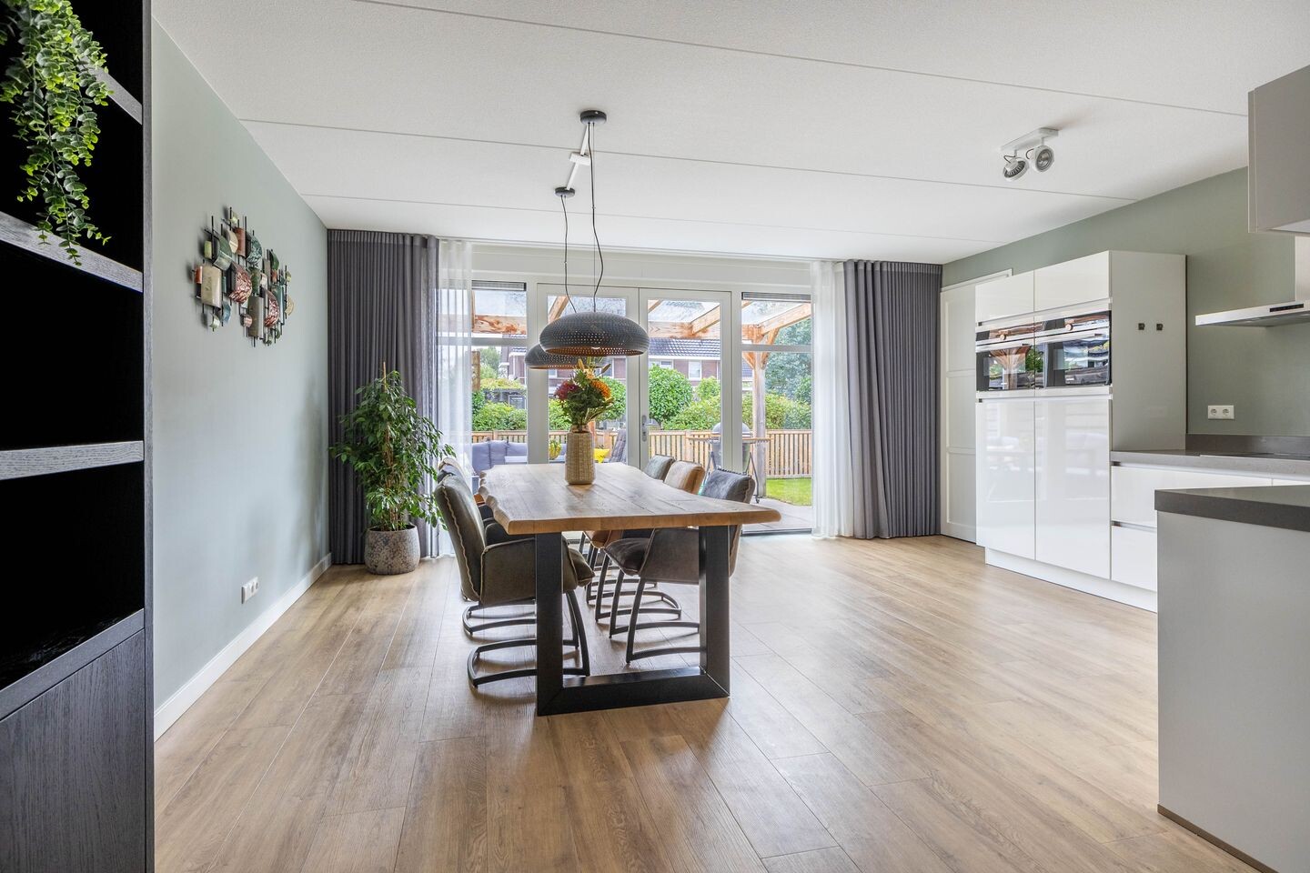 Twee-onder-één-kap te koop: Ype Johannesstraat 19, Sneek