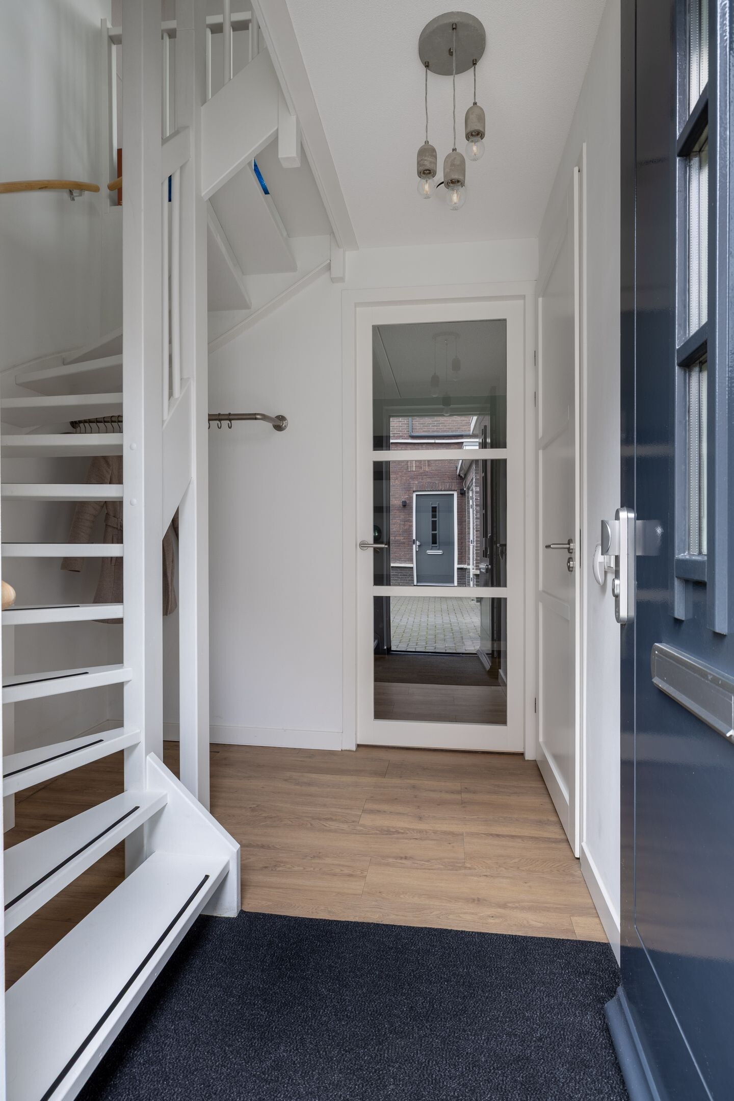 Twee-onder-één-kap te koop: Ype Johannesstraat 19, Sneek