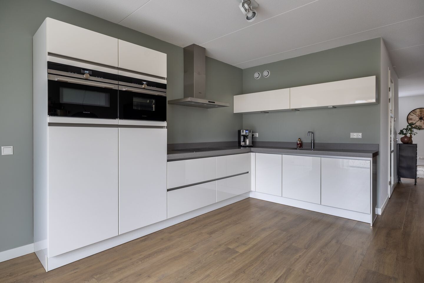 Twee-onder-één-kap te koop: Ype Johannesstraat 19, Sneek