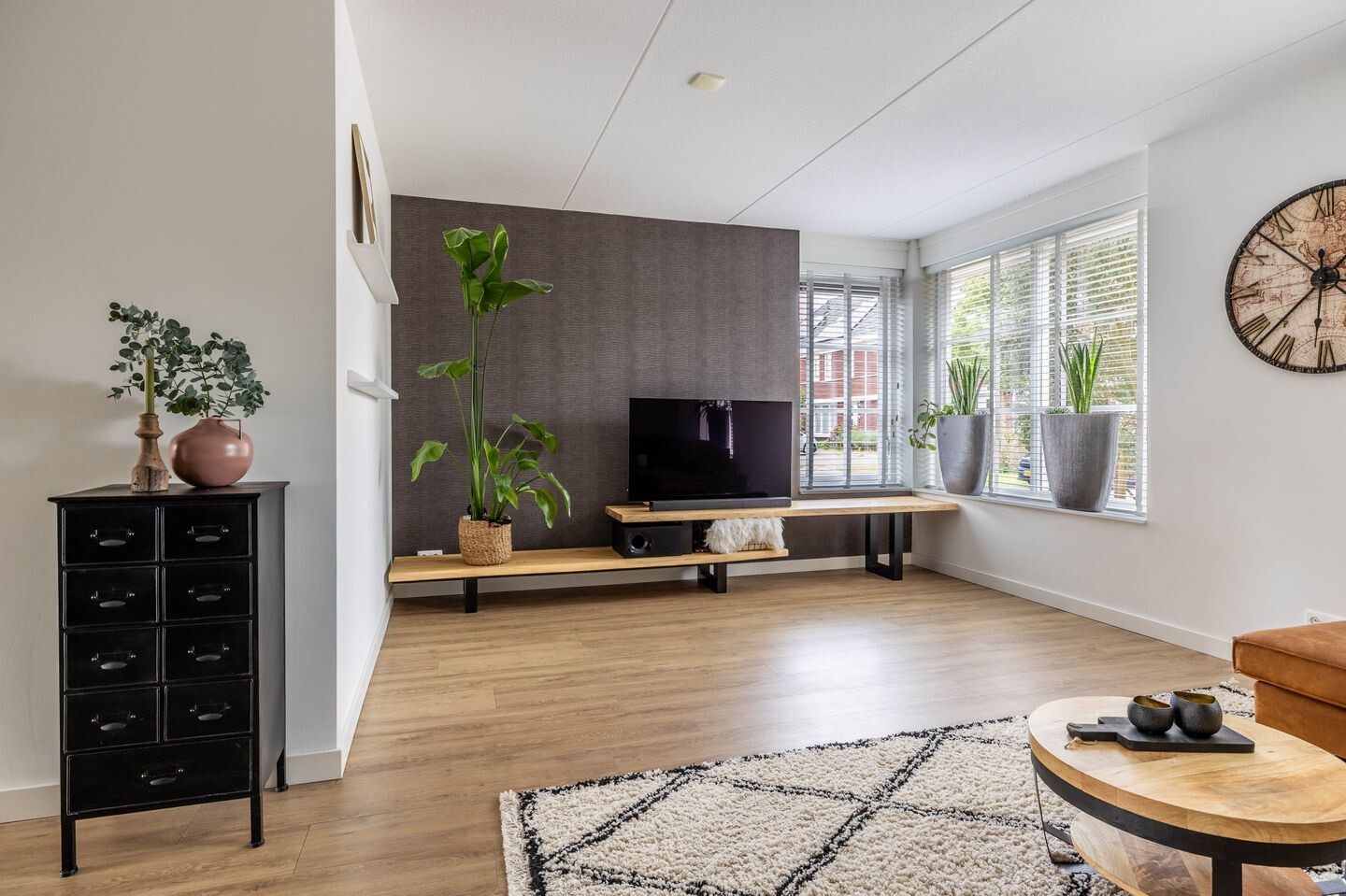 Twee-onder-één-kap te koop: Ype Johannesstraat 19, Sneek