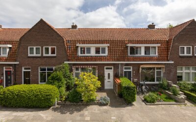 Monnikstraat 8