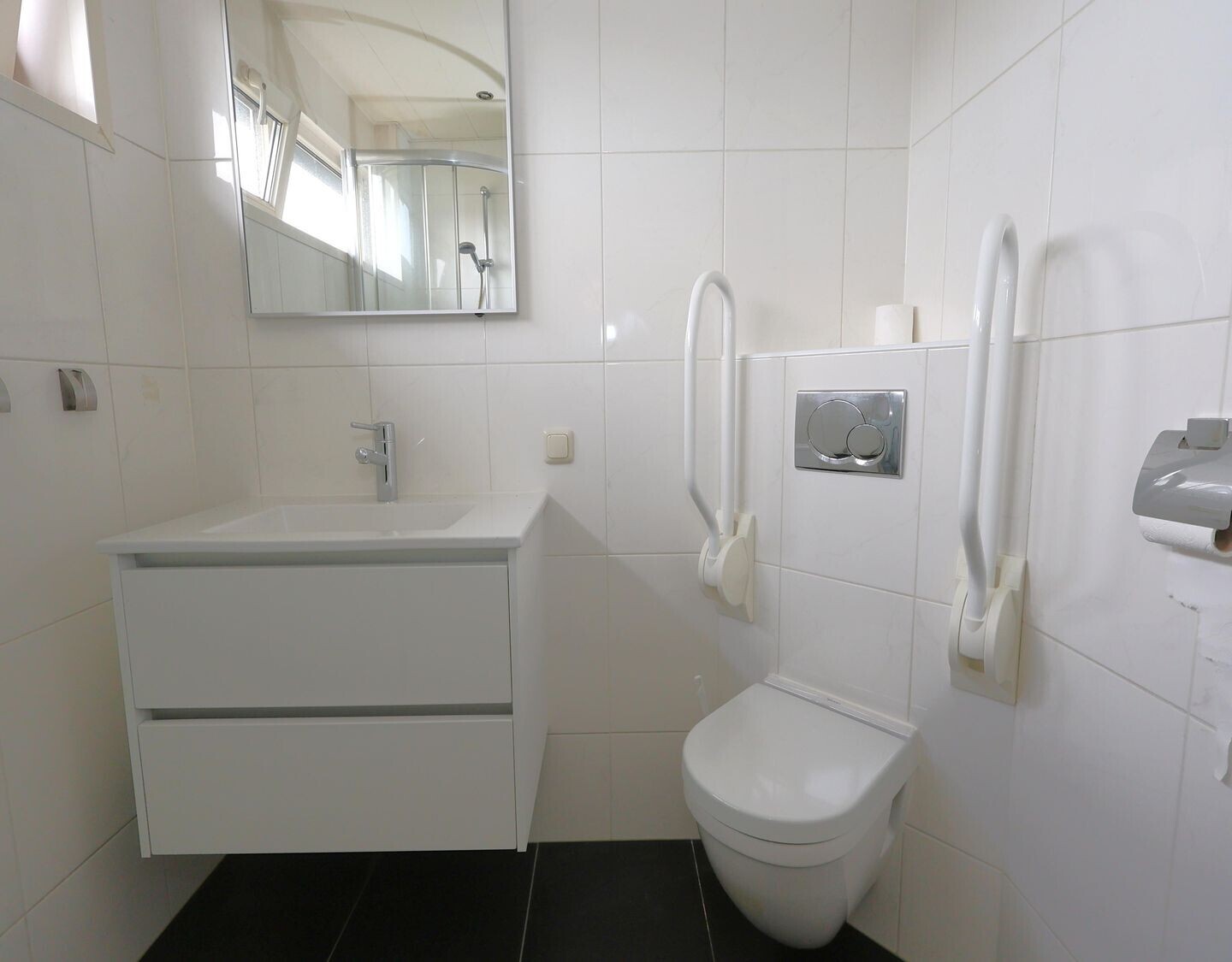 Tussenwoning te koop: Bordine 10, Sneek