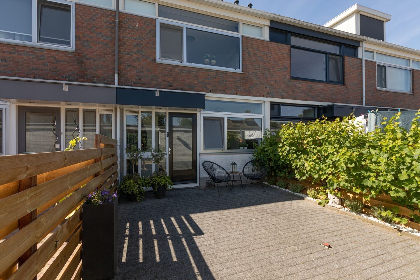 Tussenwoning te koop: Commanderij 51, Sneek