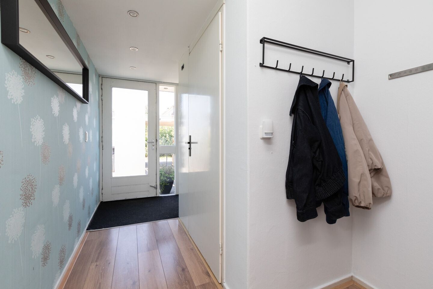 Tussenwoning te koop: Commanderij 51, Sneek