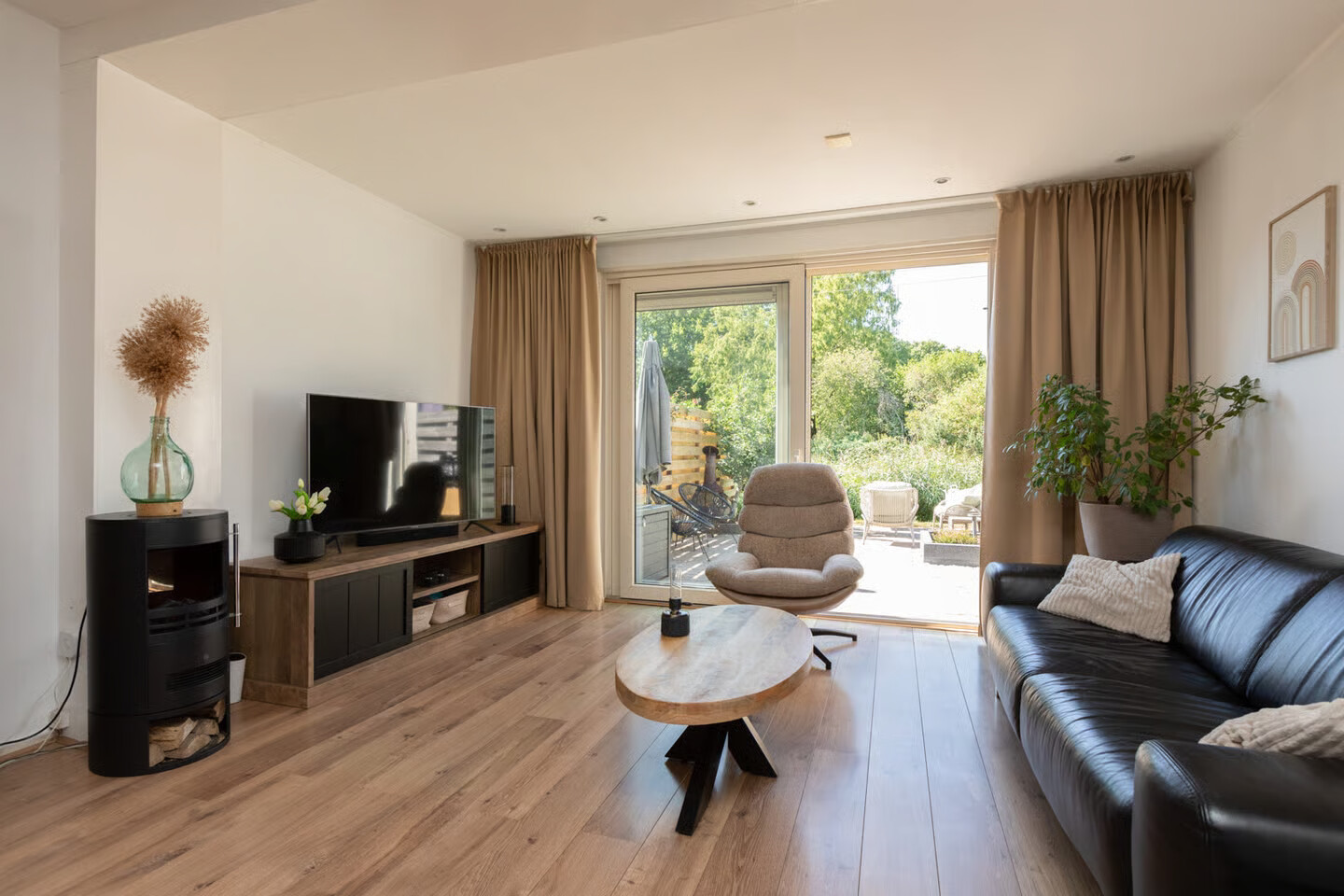 Tussenwoning te koop: Commanderij 51, Sneek