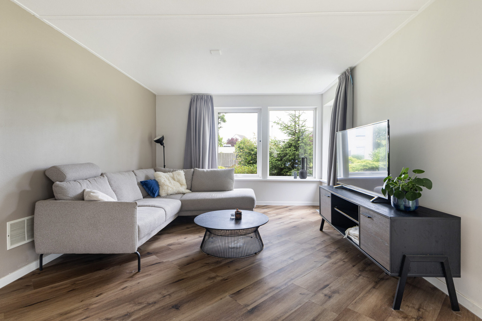 Vrijstaande woning te koop: De Pôle 8, Sneek