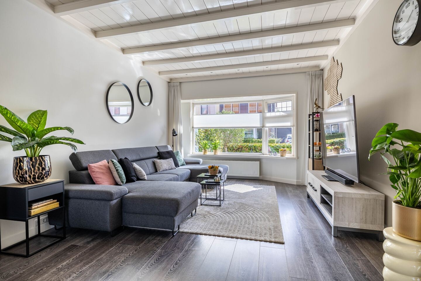 Tussenwoning te koop: Amaliastraat 15, Sneek