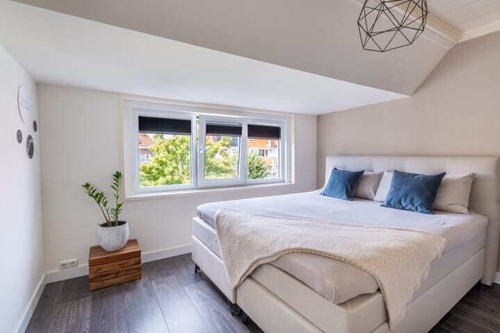 Tussenwoning te koop: Amaliastraat 15, Sneek