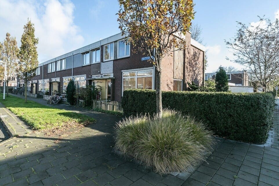 Hoekwoning te koop: Age Piersstraat 33, Sneek