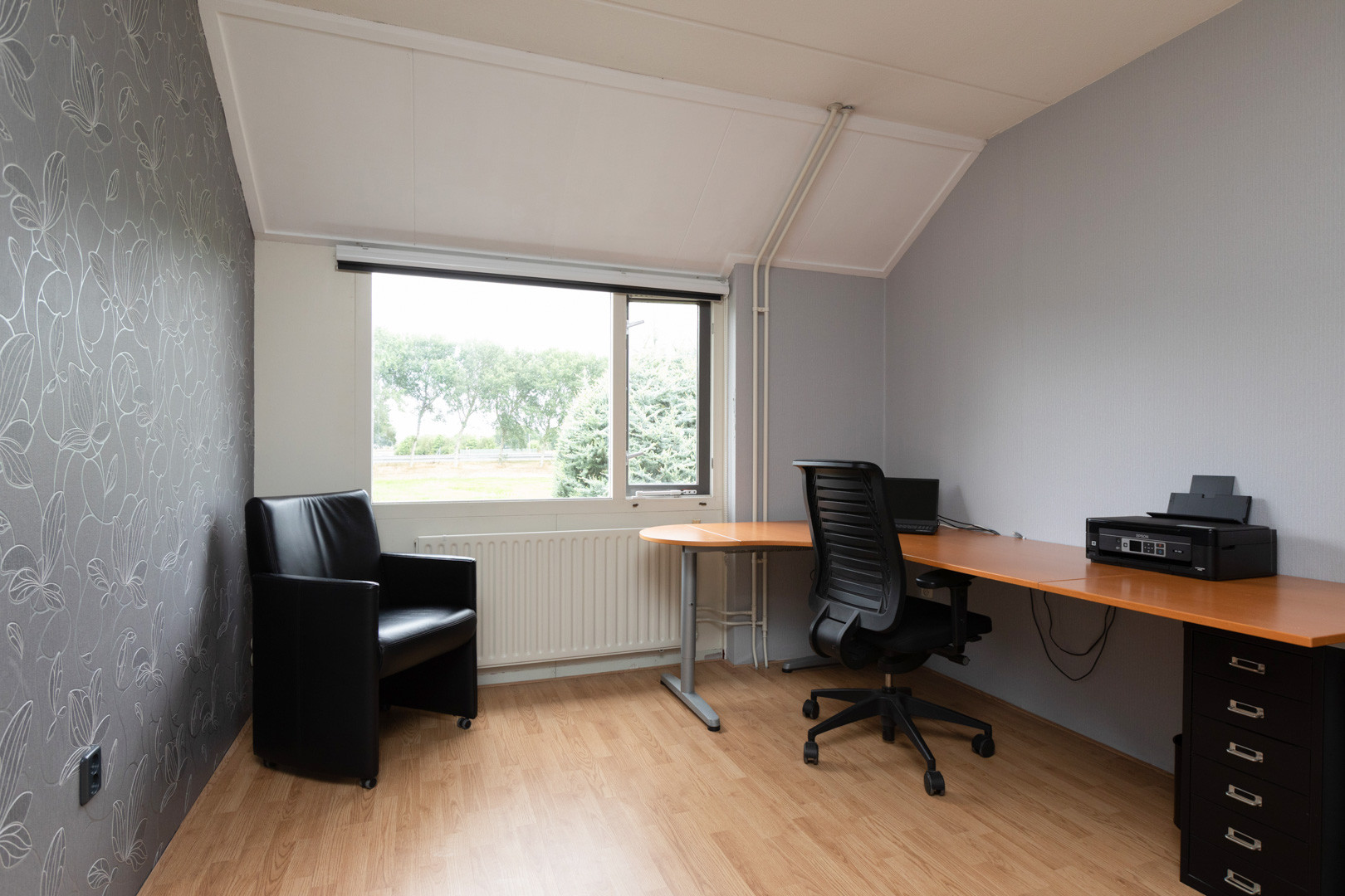 Tussenwoning te koop: Kamille 13, Sneek