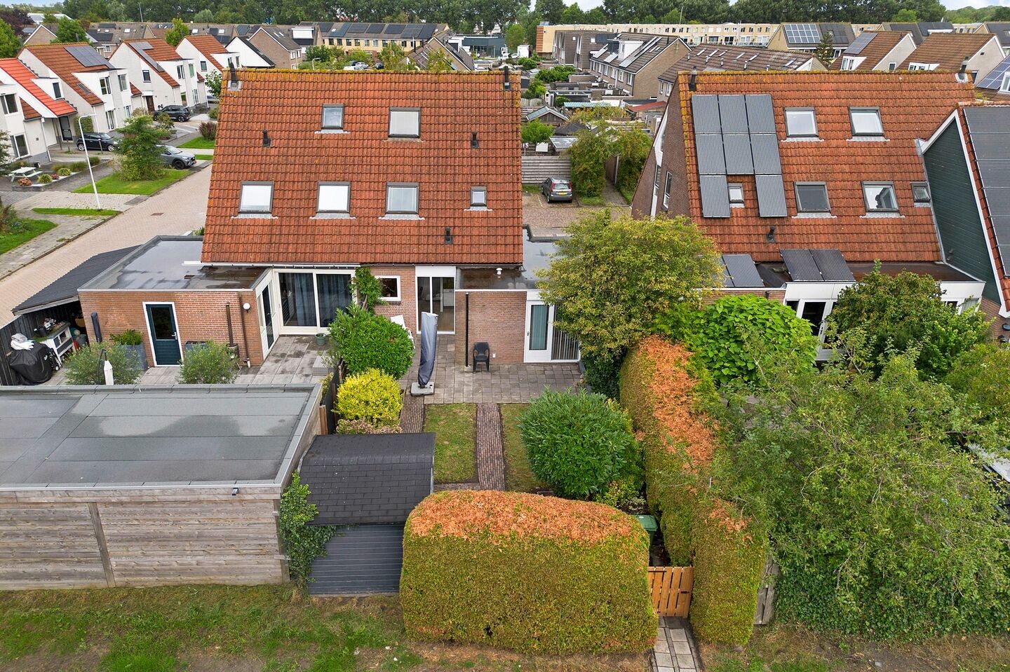 Tussenwoning te koop: Pinksterbloem 4, Sneek