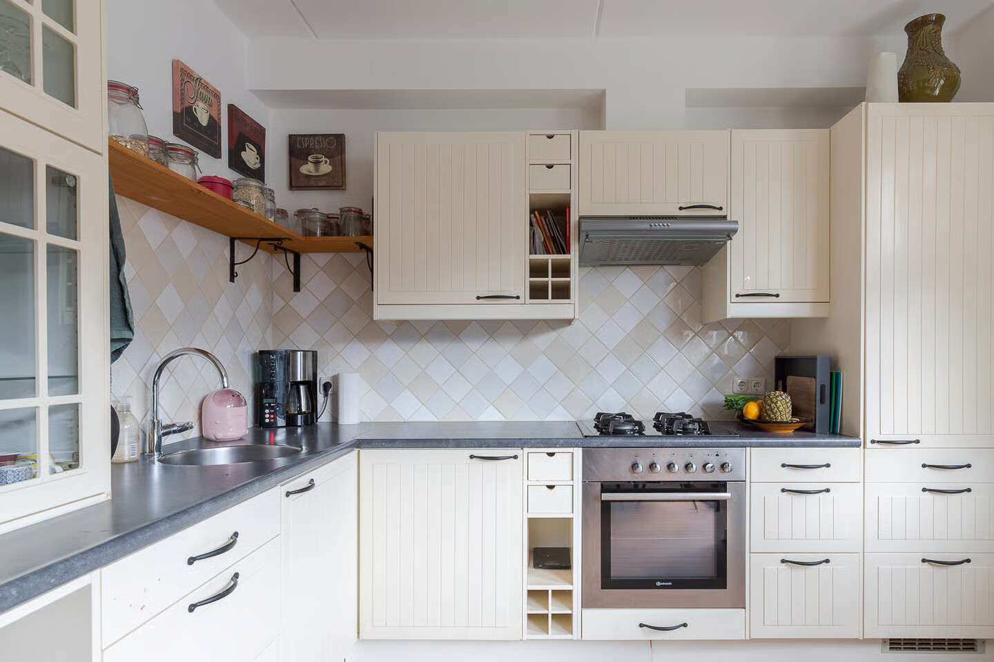 Tussenwoning te koop: Rode Klaver 81, Sneek